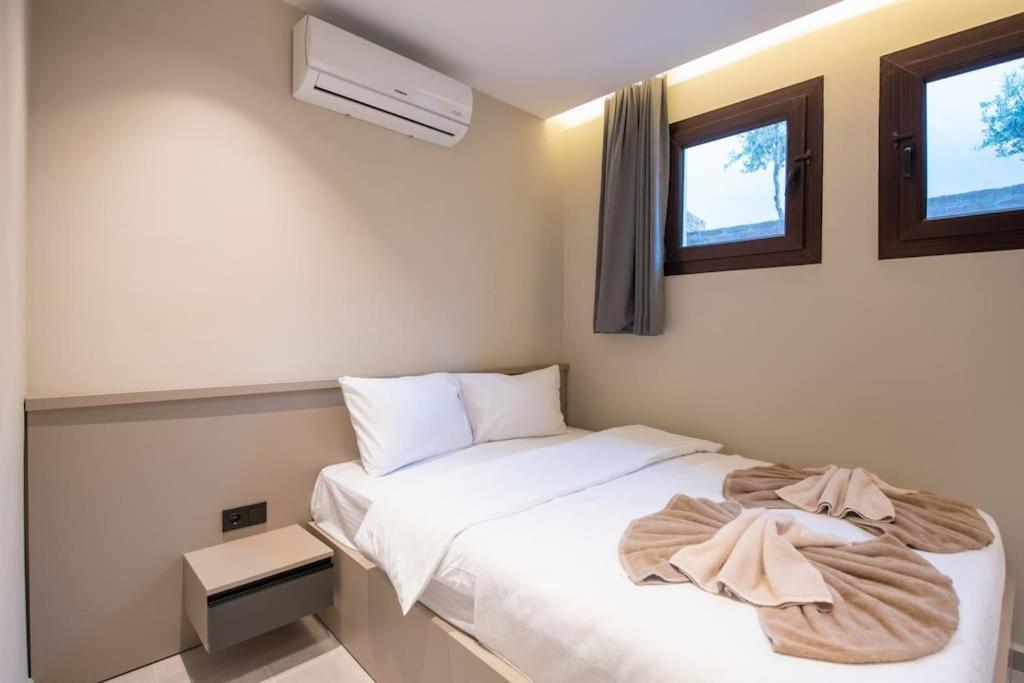 Havuzlu Korunakli Jakuzili Villa Fethiye Exterior foto